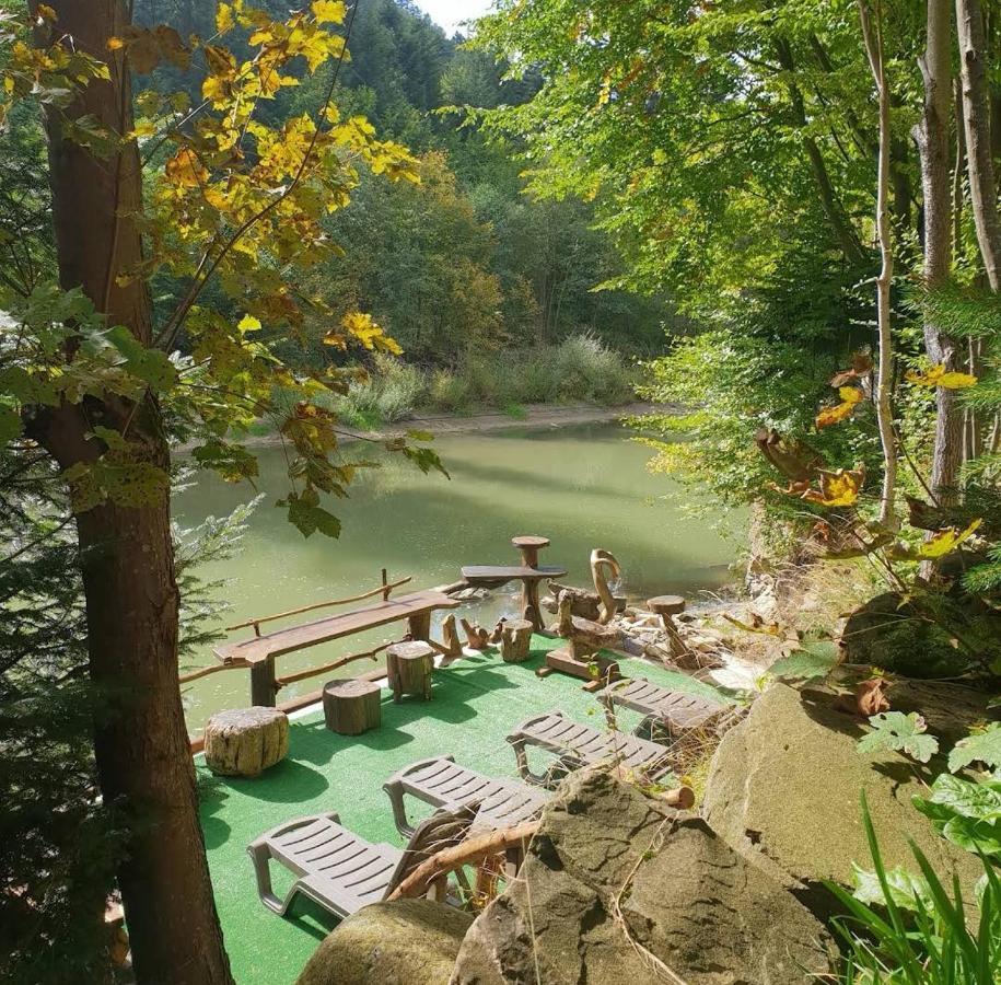 Зарінок Карпат Villa เมอคุลิชิน ภายนอก รูปภาพ
