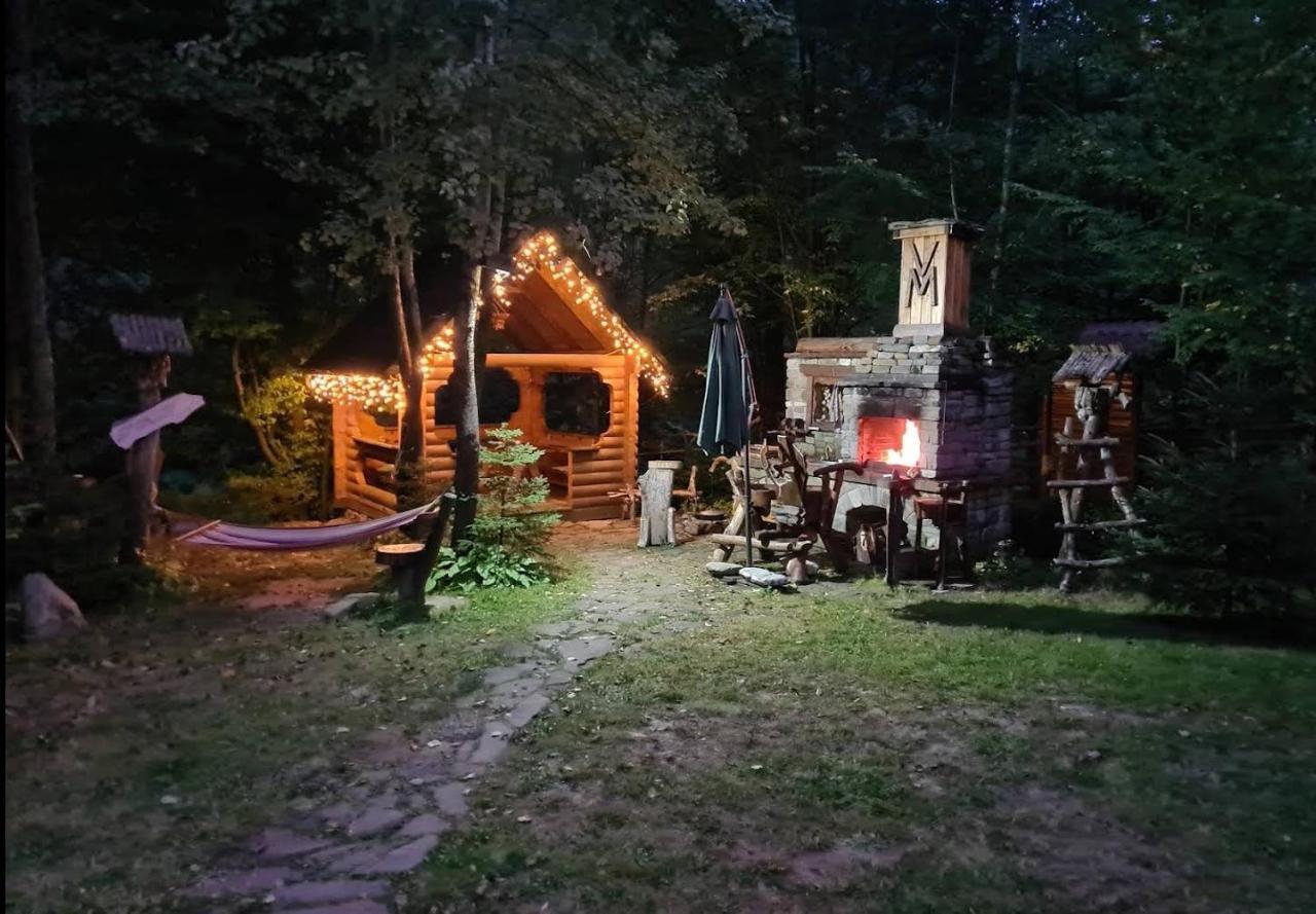 Зарінок Карпат Villa เมอคุลิชิน ภายนอก รูปภาพ