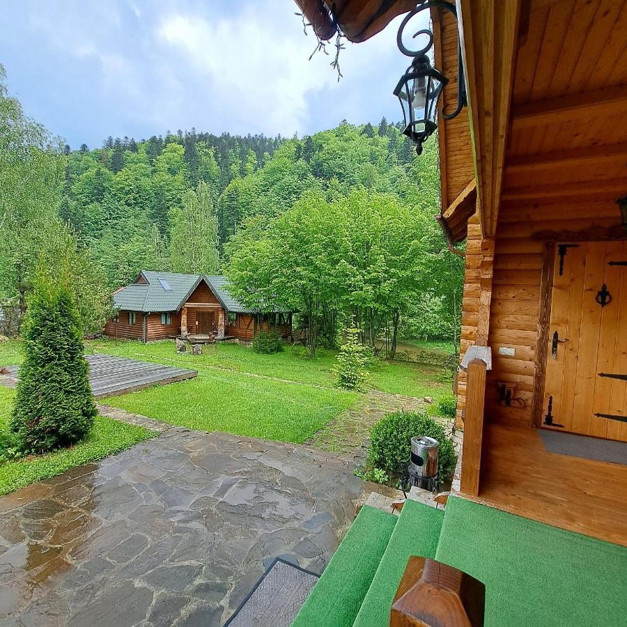 Зарінок Карпат Villa เมอคุลิชิน ภายนอก รูปภาพ